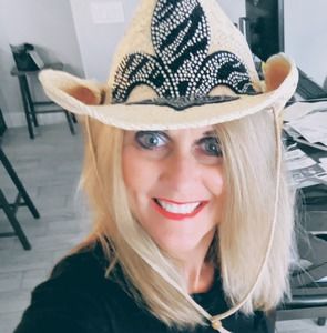 Meet your Posher, Michelle